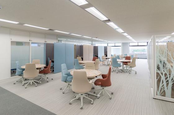 MS&ADグランアシスタンス株式会社 所沢センターロードサービス手配スタッフのアルバイト写真