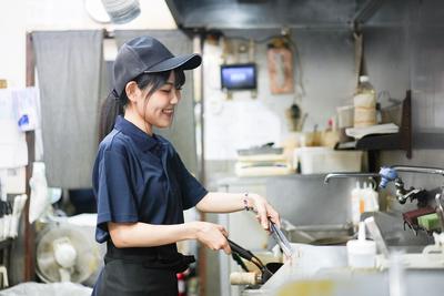 伝説のすた丼屋　祖師ヶ谷大蔵店のアルバイト写真