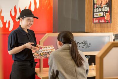 伝説のすた丼屋　祖師ヶ谷大蔵店のアルバイト写真