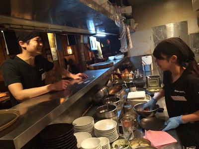 【1日3時間、週2日から】焼き肉店のホールスタッフ/キッチンスタ...