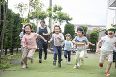 明日葉保育園 大山園 保育士【パート】(23034)のアルバイト写真
