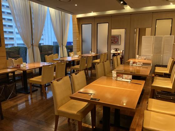 銀座アスター 立川伊勢丹店【090】のアルバイト写真