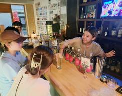 沖縄初日替わり店長制『べべばー』