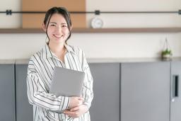 株式会社ベルシステム24/008-75707