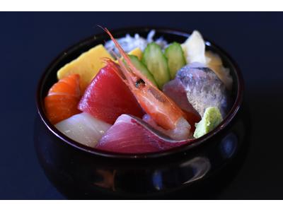 氷見海鮮丼粋鮨アウトレット店のアルバイト