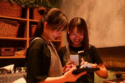 PISOLA　三郷店/ホールスタッフ（001）のアルバイト写真