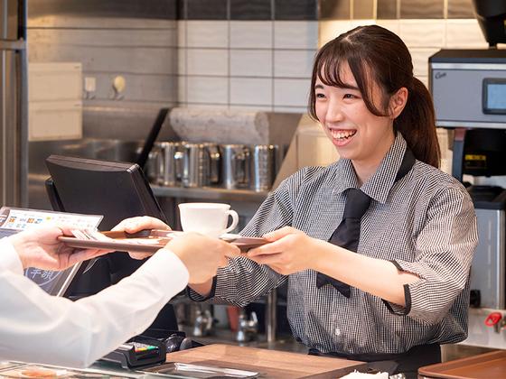 カフェ・ド・クリエ 箱崎町店のアルバイト写真