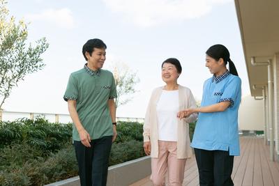 株式会社ケア21 たのしい家 姫島（グループホーム）【パート】介護職（夜勤専従）_53754のアルバイト写真