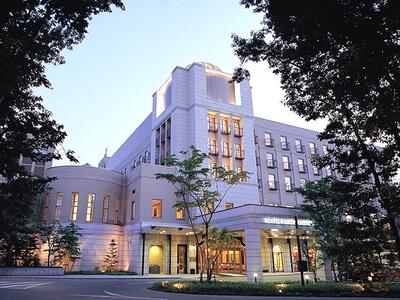 水戸プラザホテル 山野愛子美容室(婚礼・新郎新婦担当)のアルバイト写真