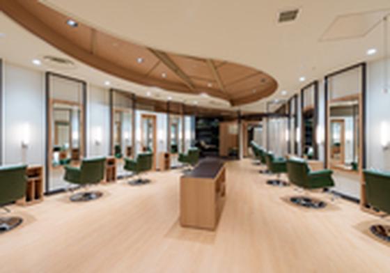 ひばりが丘PARCO La YAMANO(アシスタント)のアルバイト写真