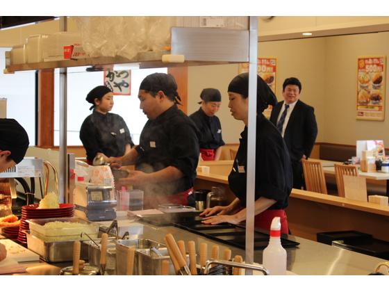 かつや石巻店のアルバイト写真