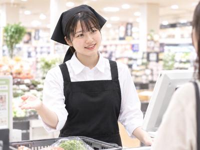 株式会社チェッカーサポート 東急百貨店たまプラーザ店(7365)のアルバイト