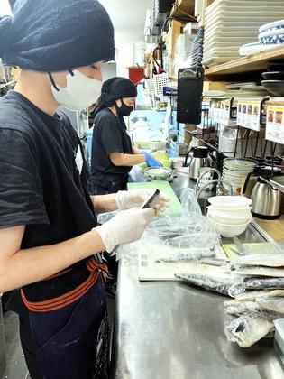磯丸水産松本駅前店_A5のアルバイト写真