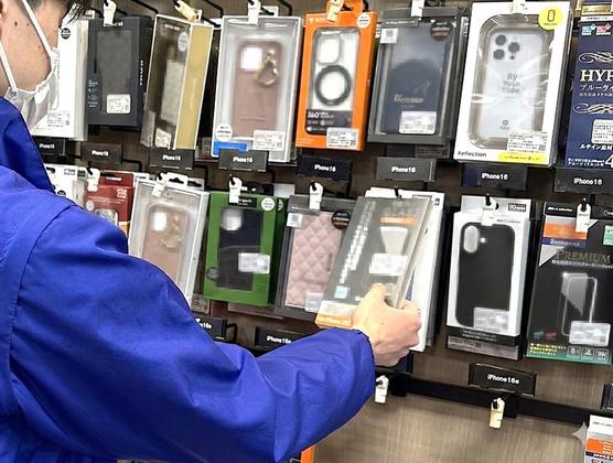 auショップららぽーとEXPOCITY　店舗アルバイトのアルバイト写真