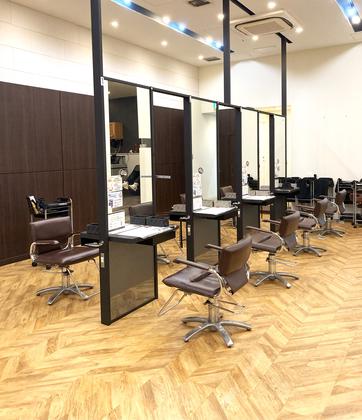 CASA COLOR （カーサカラ―）バロー大坪店のアルバイト写真