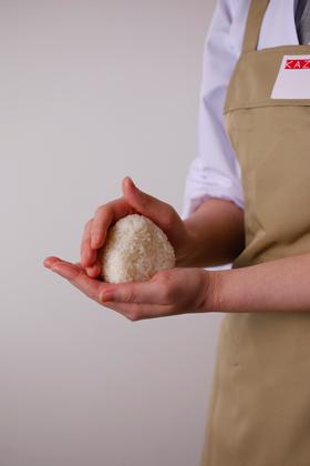 おむすび源ちゃん イオンモール新利府南館店のアルバイト写真