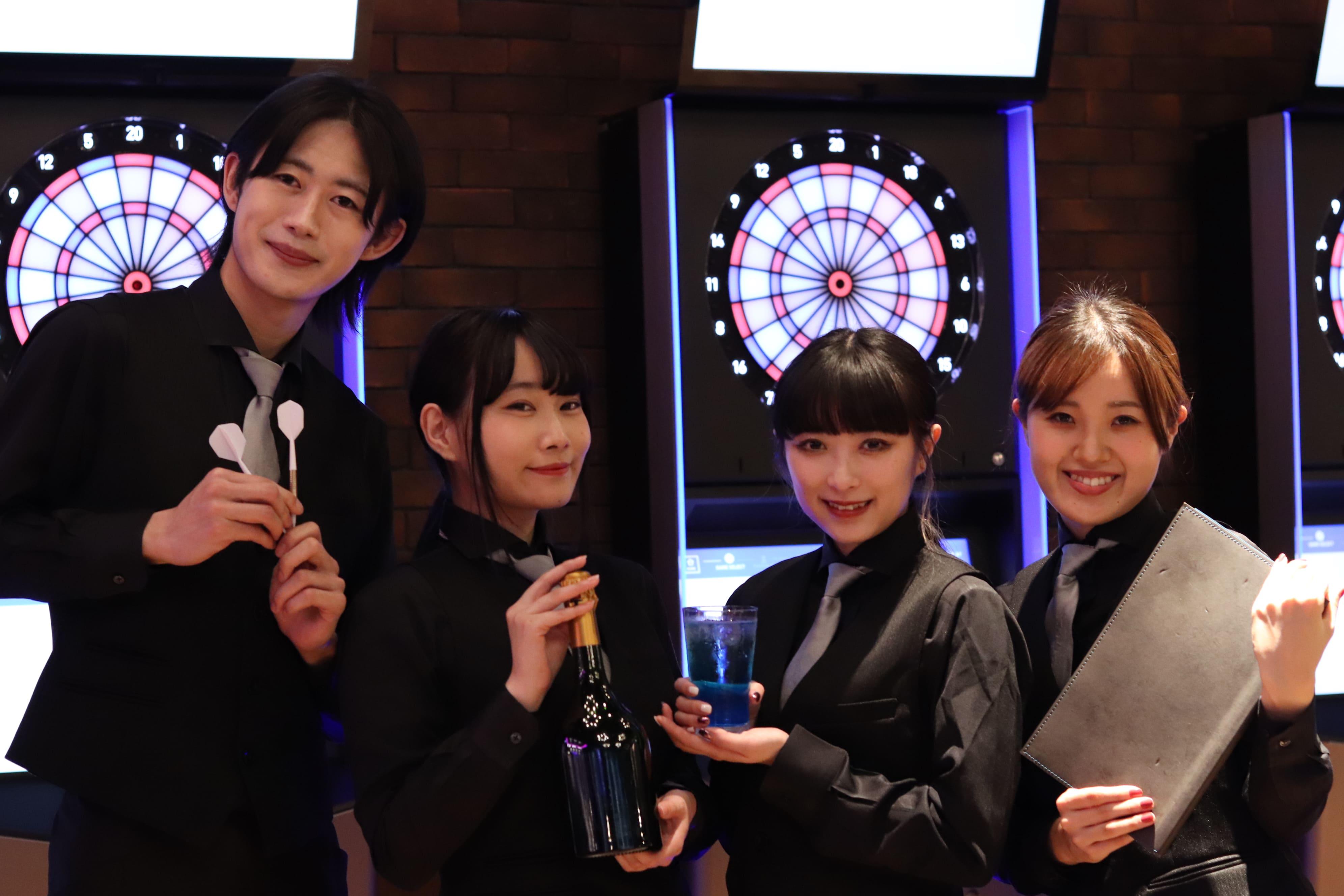 【日払い可】【オープニング募集！カラオケ×ダーツバーSTA…
