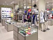 ARMANI あみプレミアム・アウトレット店のアルバイト写真2