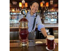 THE R.C. ARMS 新橋店(ホールスタッフ)【2056】/2056-1-hのアルバイト