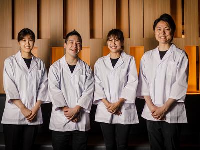 釣宿酒場マヅメ 梅田本店(ホールスタッフ)【3755】/3755-1-hのアルバイト写真