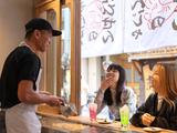 元祖海老出汁 もんじゃのえびせん 天満店(キッチンスタッフ)【3853】のアルバイト写真