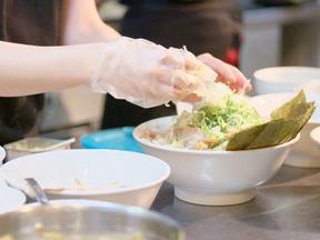 三田レークサイドカントリークラブレストラン(ホールスタッフ)【3683】/3683-1-hのアルバイト写真