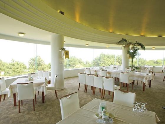 宝塚クラッシックゴルフ倶楽部(キッチンスタッフ)【3850】/3850-1-kのアルバイト写真