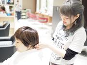 倶楽部HAIR'S桂坂店のアルバイト写真1