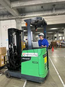 株式会社ヒガシトゥエンティワン　流山LC/フォークリフトのアルバイト写真