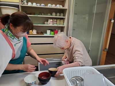 アースサポート 小規模多機能豊島五丁目(施設介護員)のアルバイト写真