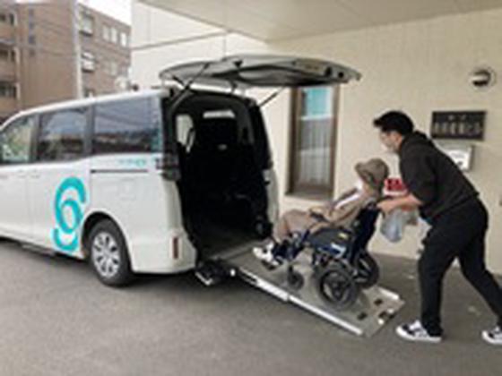 アースサポート仙台八木山（送迎ドライバー）のアルバイト写真