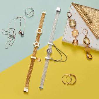 ◆オシャレなアイテムが揃う時計＆アクセSHOP◆時給1450円♪...