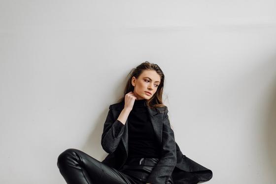 ファッション人材リンク株式会社 大阪支店 モード系デザインアパレル｜高松三越0211【FJL】のアルバイト写真