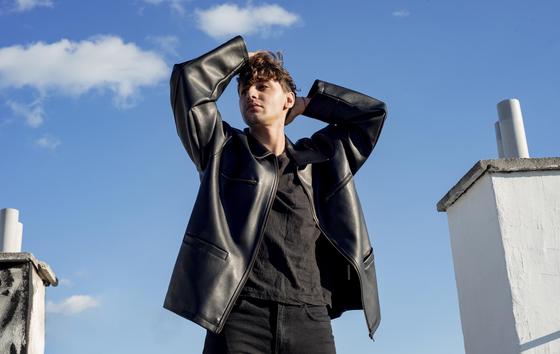 ファッション人材リンク株式会社 大阪支店 ミリタリー×ストリートアパレル｜グランフロント大阪0258【FJL】のアルバイト写真