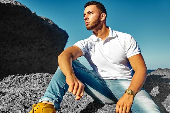 ファッション人材リンク株式会社 大阪支店 ワニマークの人気アパレルブランド｜三田アウトレット0245【FJL】のアルバイト写真