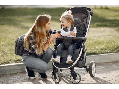 ファッション人材リンク株式会社 大阪支店/ヨーグルトスイーツ販売STAFF◇未経験OK・日週払いあり/西宮阪急【FJL】のアルバイト