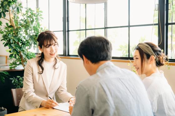 ファッション人材リンク株式会社 大阪支店 カード受付案内STAFF｜エキスポシティ0504【FJL】のアルバイト写真