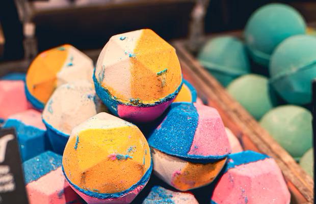 【日払い可】LUSH(ラッシュ)▼金沢フォーラス◆時給1500円...