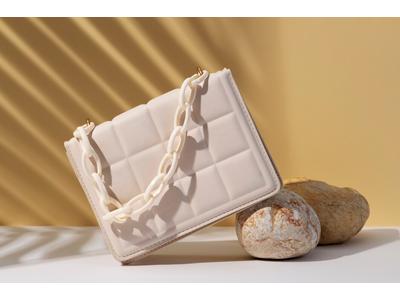 ファッション人材リンク株式会社名古屋支店/インポートバッグ販売▼小矢部アウトレット/nyb002-598【FJL】のアルバイト