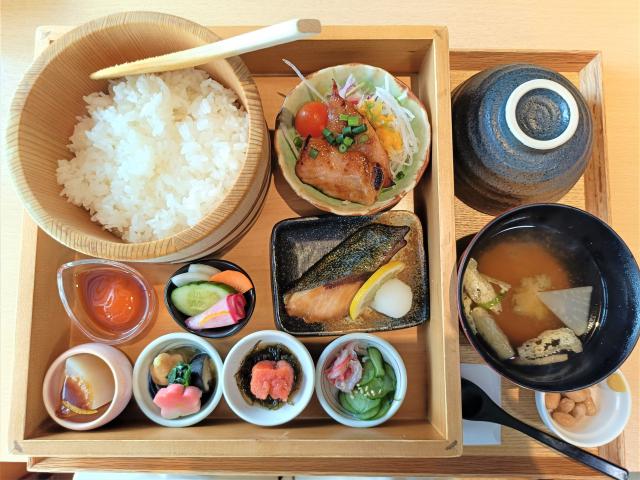 「旬」のお米を使ったこだわりの食堂レストラン◆ホールSTAFF＜...
