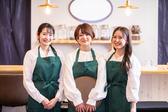 ファッション人材リンク株式会社名古屋支店/カフェホールスタッフ▼ららぽーと名古屋みなとアクルス/nyf093-381【FJLNAGOYA】のアルバイト写真