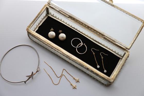 ファッション人材リンク株式会社 名古屋支店/ジュエリー販売＠松坂屋名古屋店//来社不要＆TEL登録【FJL】のアルバイト写真