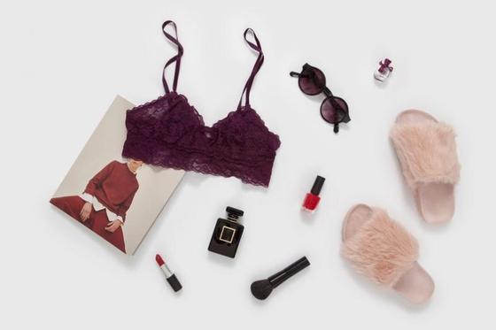 ファッション人材リンク株式会社名古屋支店/Intimissimi（インティミッシミ）▼ららぽーと名古屋みなとアクルス/nya379-732【FJL】のアルバイト写真