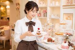 ファッション人材リンク株式会社　東京本社　キュートなカフェSHOP　表参道本店　FJL081-780【FJL】のアルバイト