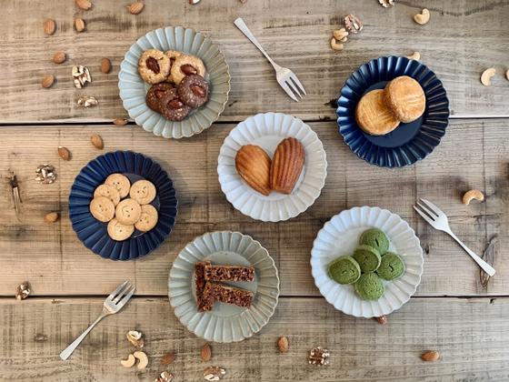 ファッション人材リンク株式会社　東京本社　可愛いパッケージ缶がオシャレな焼き菓子SHOP　銀座本店　KSS014-725【FJL】のアルバイト写真