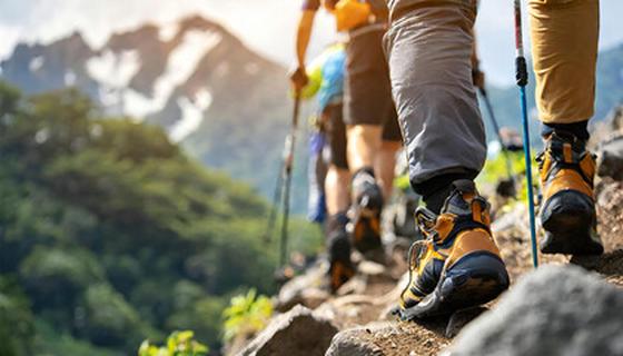 ファッション人材リンク株式会社 福岡支店/高時給×日週払いOK【KEEN 博多】シューズ販売★私服勤務OK◎【FJL】のアルバイト写真