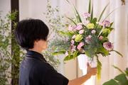 株式会社フォーシーズンズ(お葬式場でのフラワーアレンジメント・お花の配送スタッフ)のアルバイト写真3