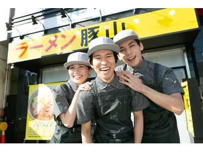 豚山横浜西口店_04[108]のアルバイト