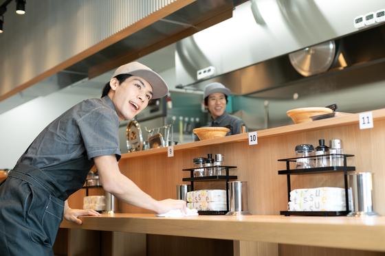 豚山長久手店_02[386]のアルバイト写真