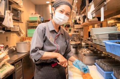 とんかつ新宿さぼてん アトレ松戸店GHのアルバイト写真